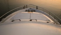 KENTAVROS II  -  Sunpads on the Bow